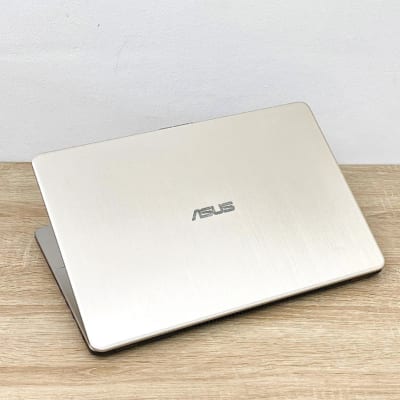 Asus Vivobook X505ZA Ryzen 5 2500U 8GB/256GB, đẹp 98%, Zin
