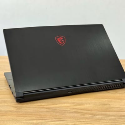 MSI GF63 Thin 10SC Core i7- 10750H 8GB/512GB GTX 1650 4GB  Ngoại hình như ảnh - máy Zin